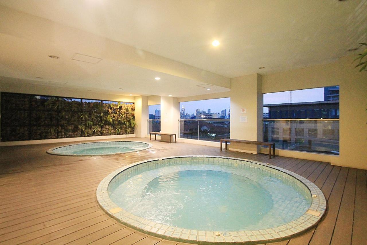 Apartemen Capitol Park Residence By Aparian Cakarta Dış mekan fotoğraf